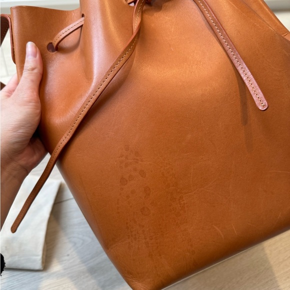 Mansur Gavriel Bucket Bag in color Camello/Rose - Picture 5 of 15